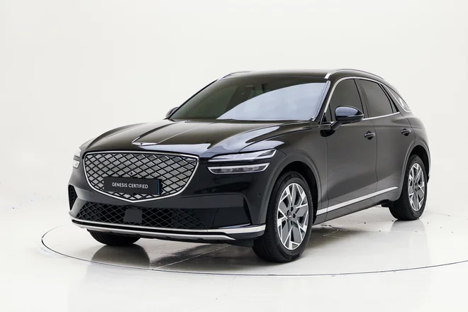 Genesis GV70 2022 Electrified AWD Standard Design 2