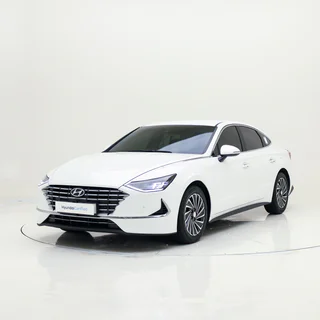 Hyundai Sonata 2022 DN8 Hybrid Premium Plus — фото 2