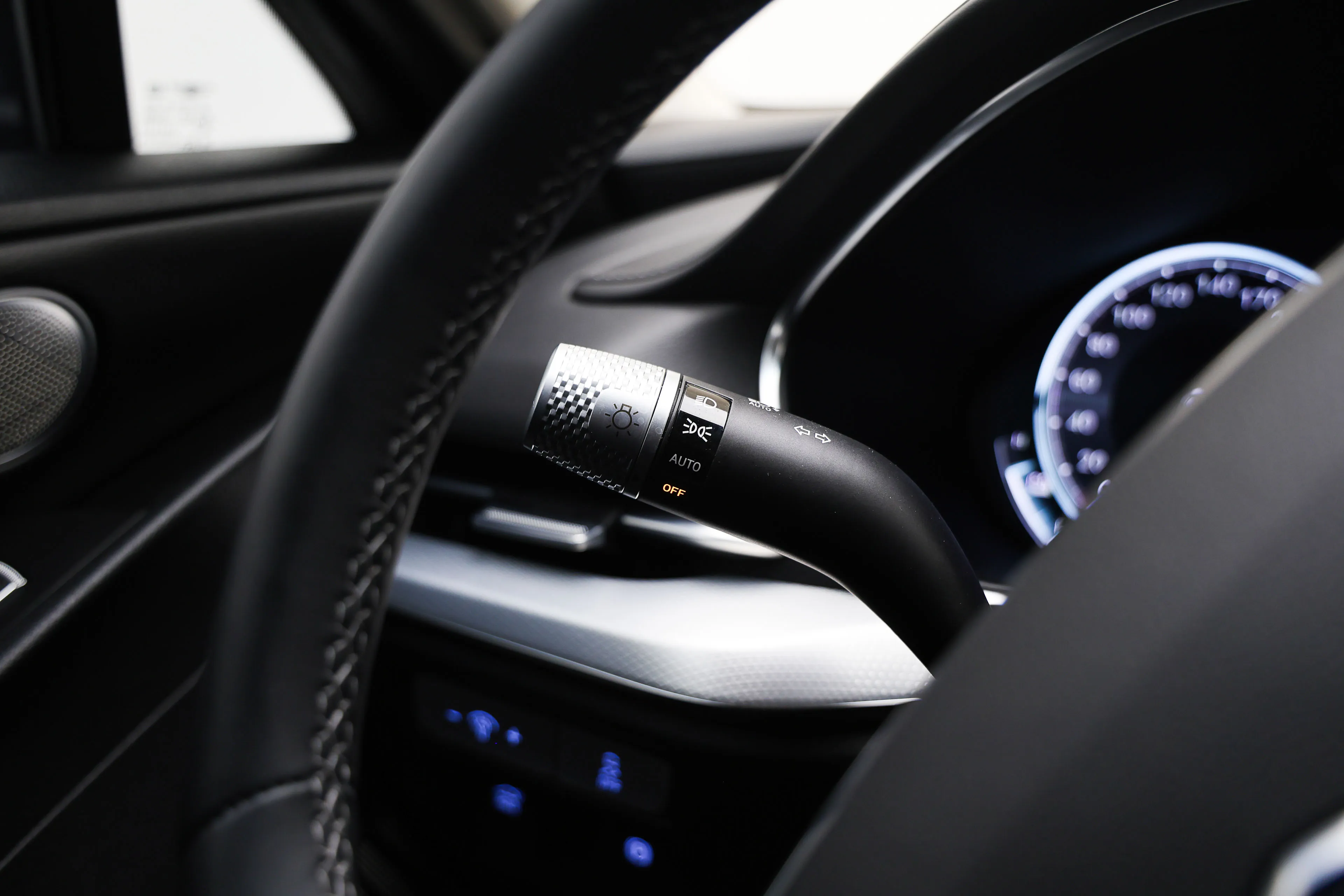 Genesis G80 2023 Electrified AWD Standard The - фото 16