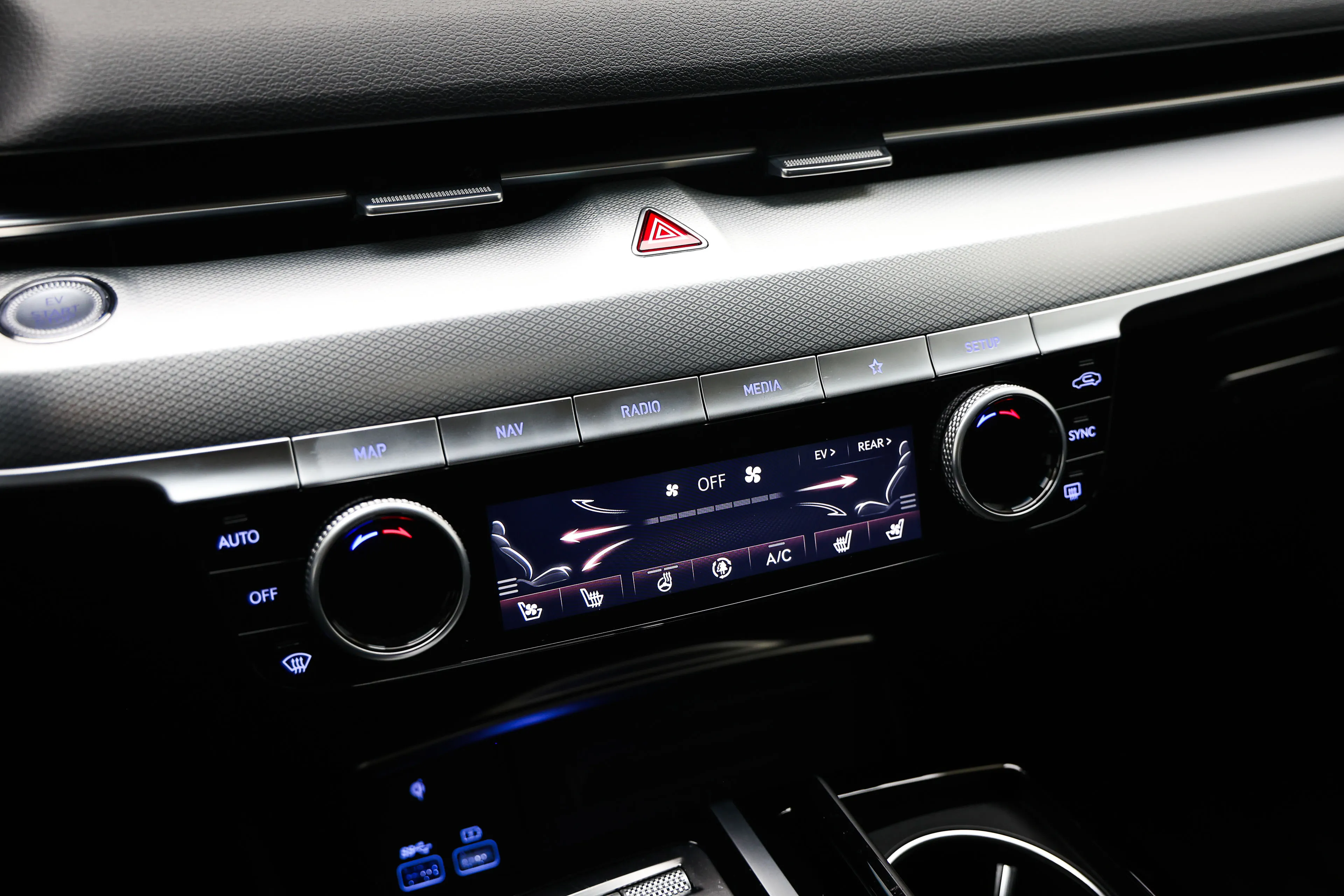 Genesis G80 2023 Electrified AWD Standard The - фото 21