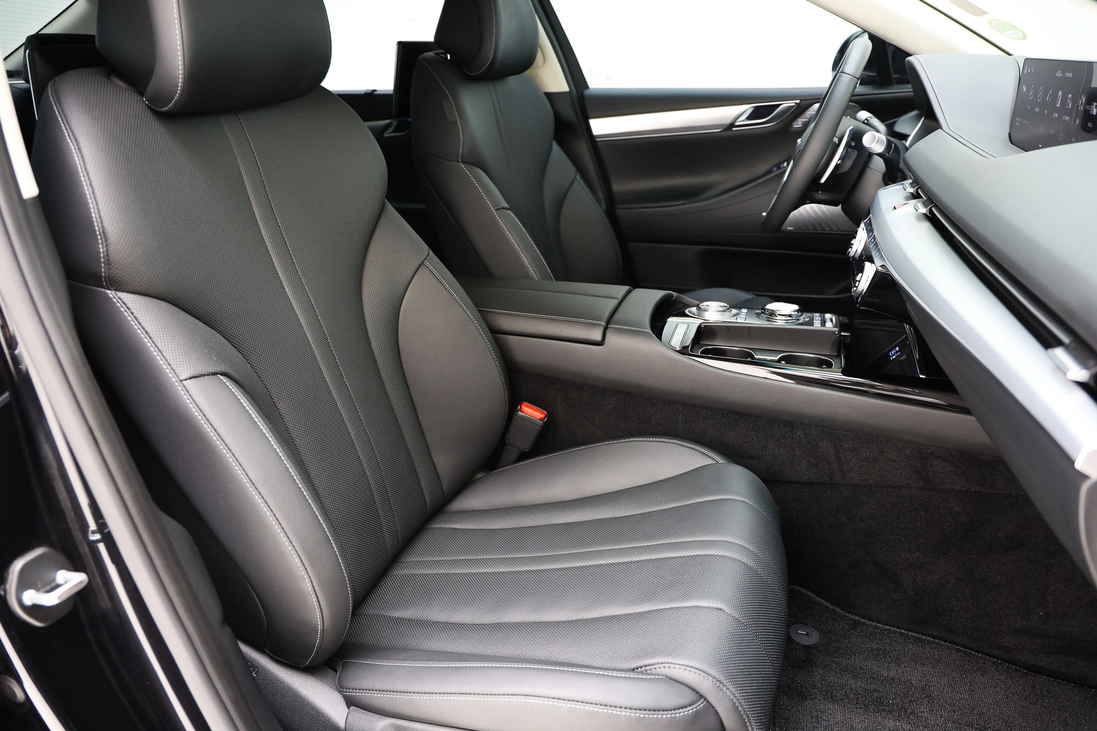 Genesis G80 2023 Electrified AWD Standard The - фото 26