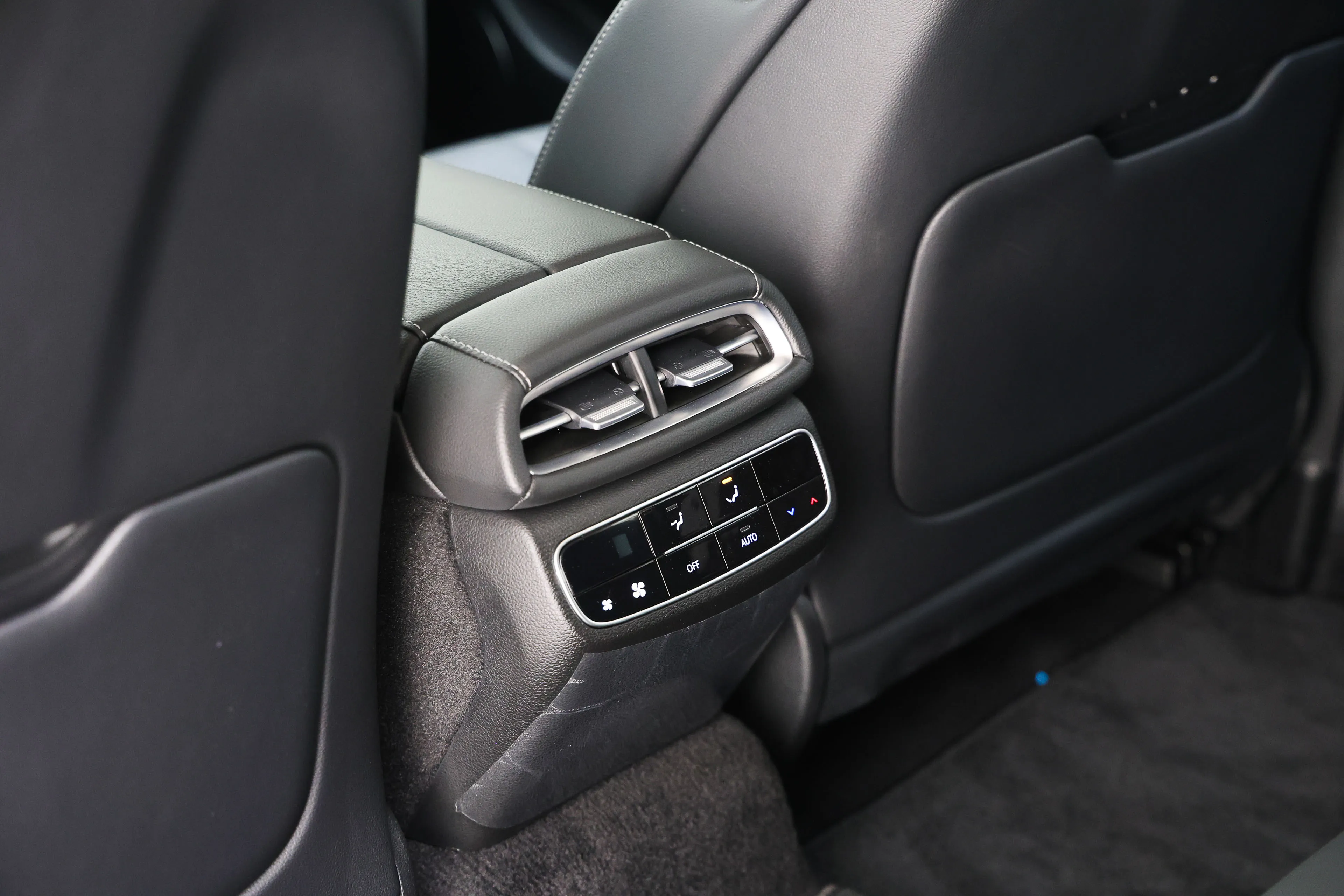 Genesis G80 2023 Electrified AWD Standard The - фото 29