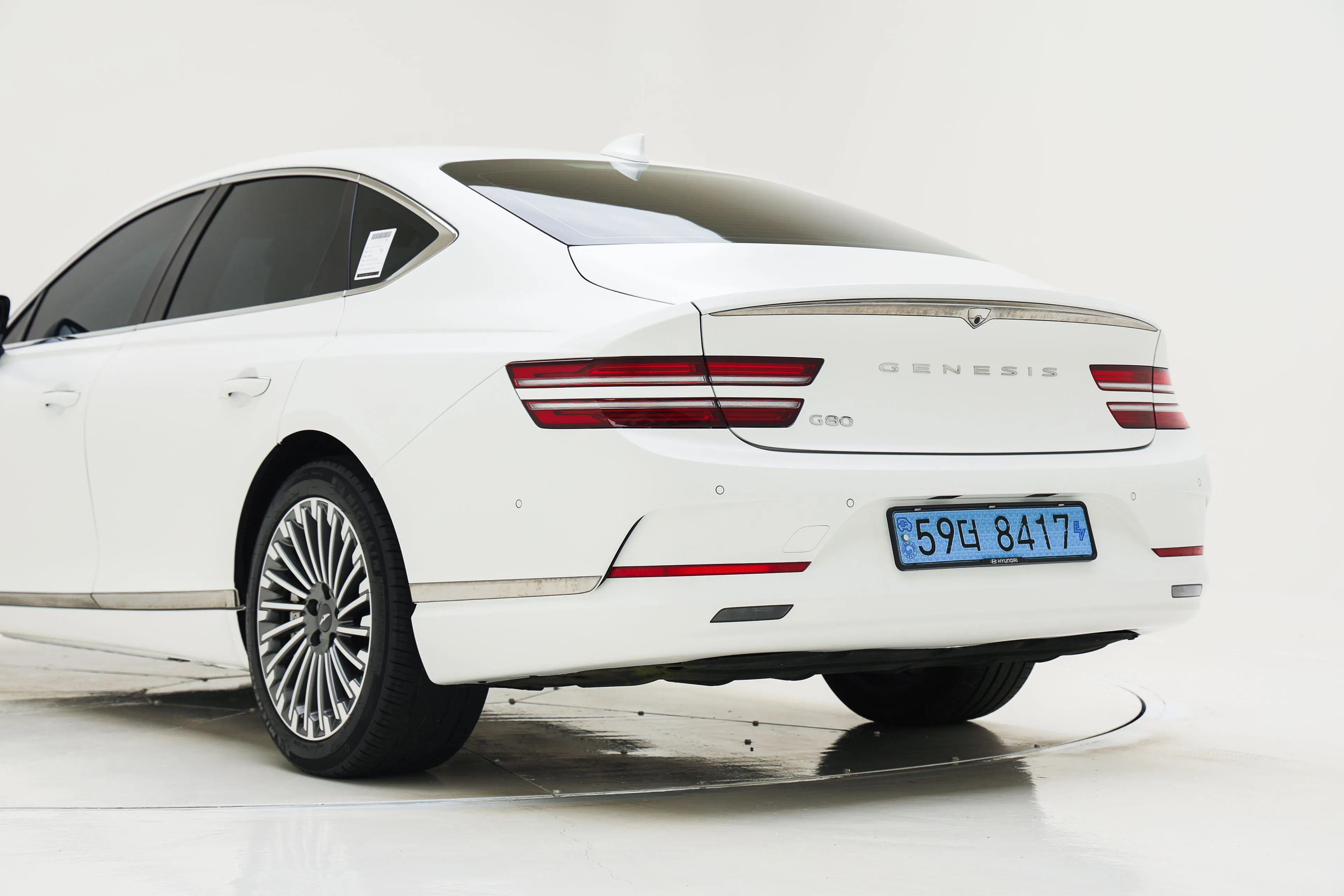 Genesis G80 2023 Electrified AWD Signature The Selection - фото 5