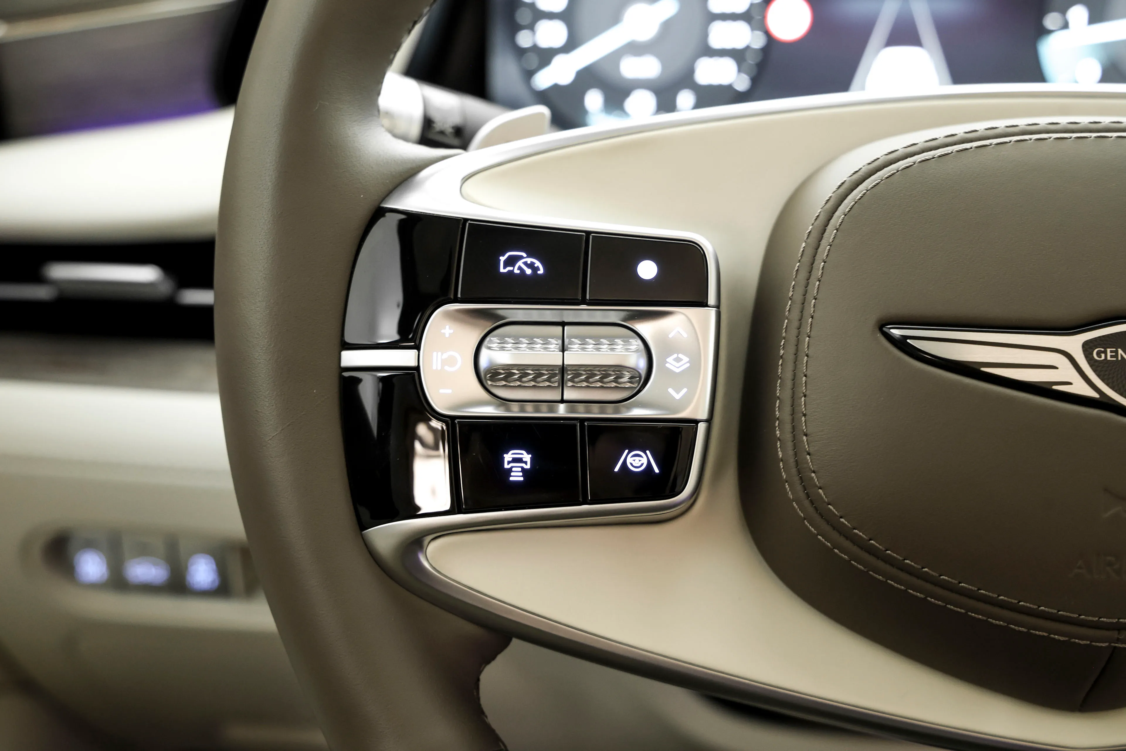 Genesis G90 2022 LONG WHEEL BASE Gasoline 3.5 Turbo AWD 4 Seater Signature The Selection - фото 14