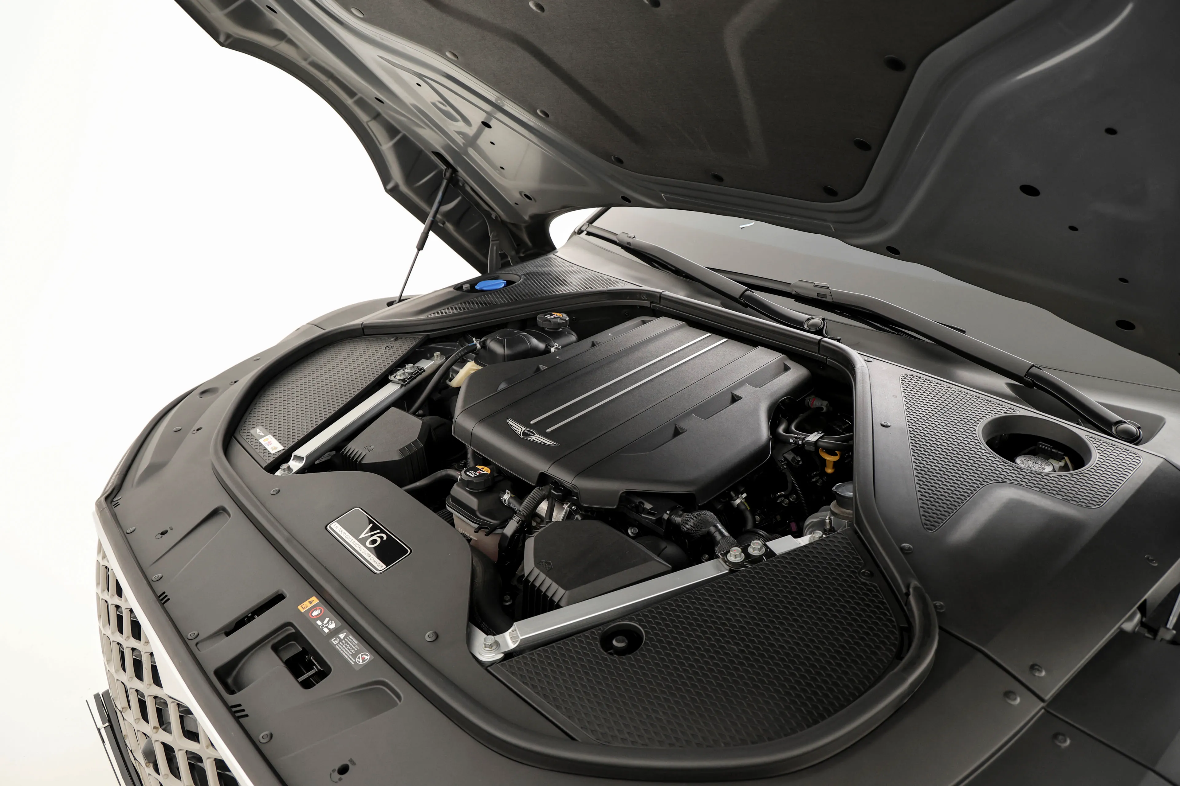 Genesis G90 2022 LONG WHEEL BASE Gasoline 3.5 Turbo AWD 4 Seater Signature The Selection - фото 6