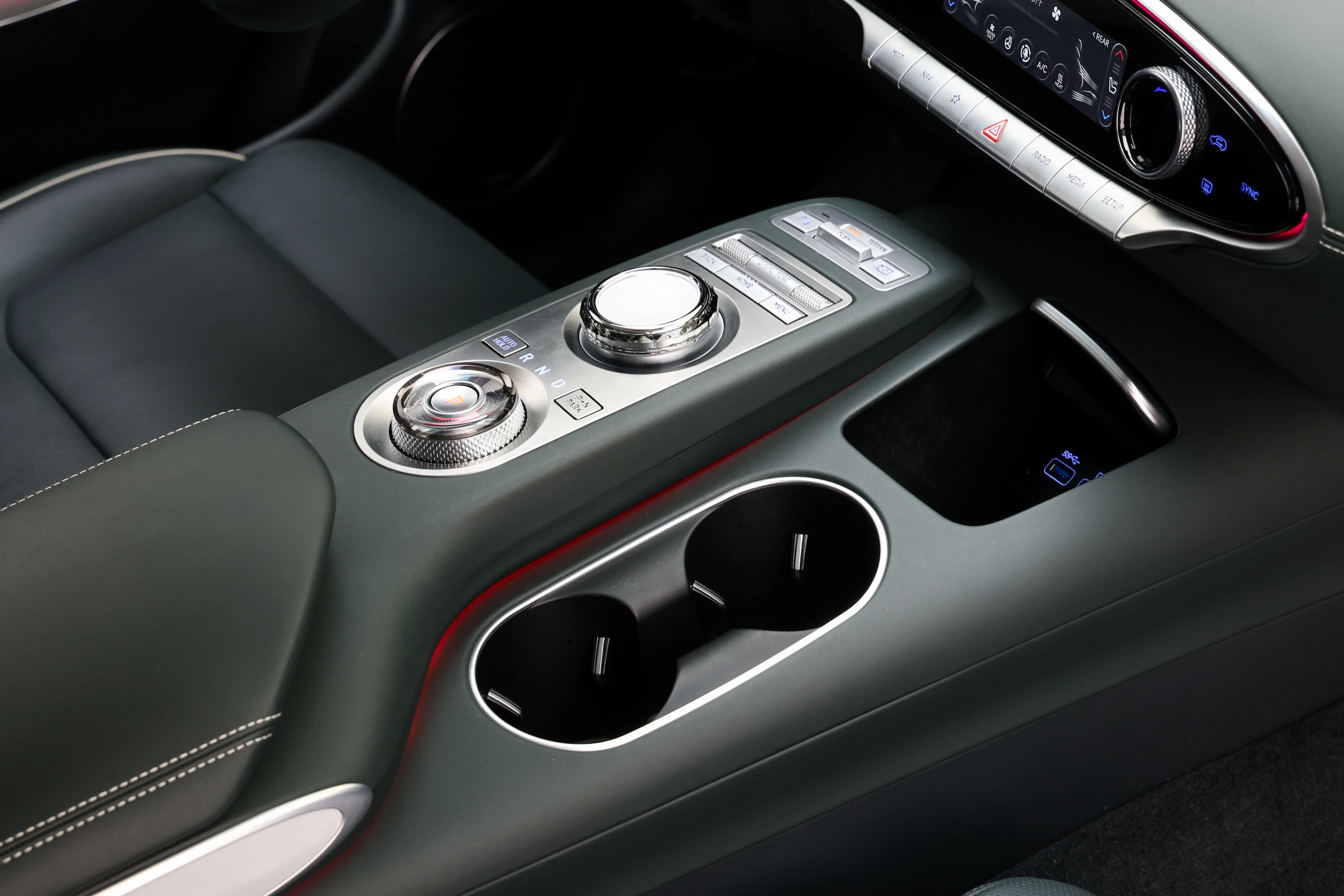 Genesis GV70 2024 Electrified AWD Signature The Selection Ⅱ - фото 23