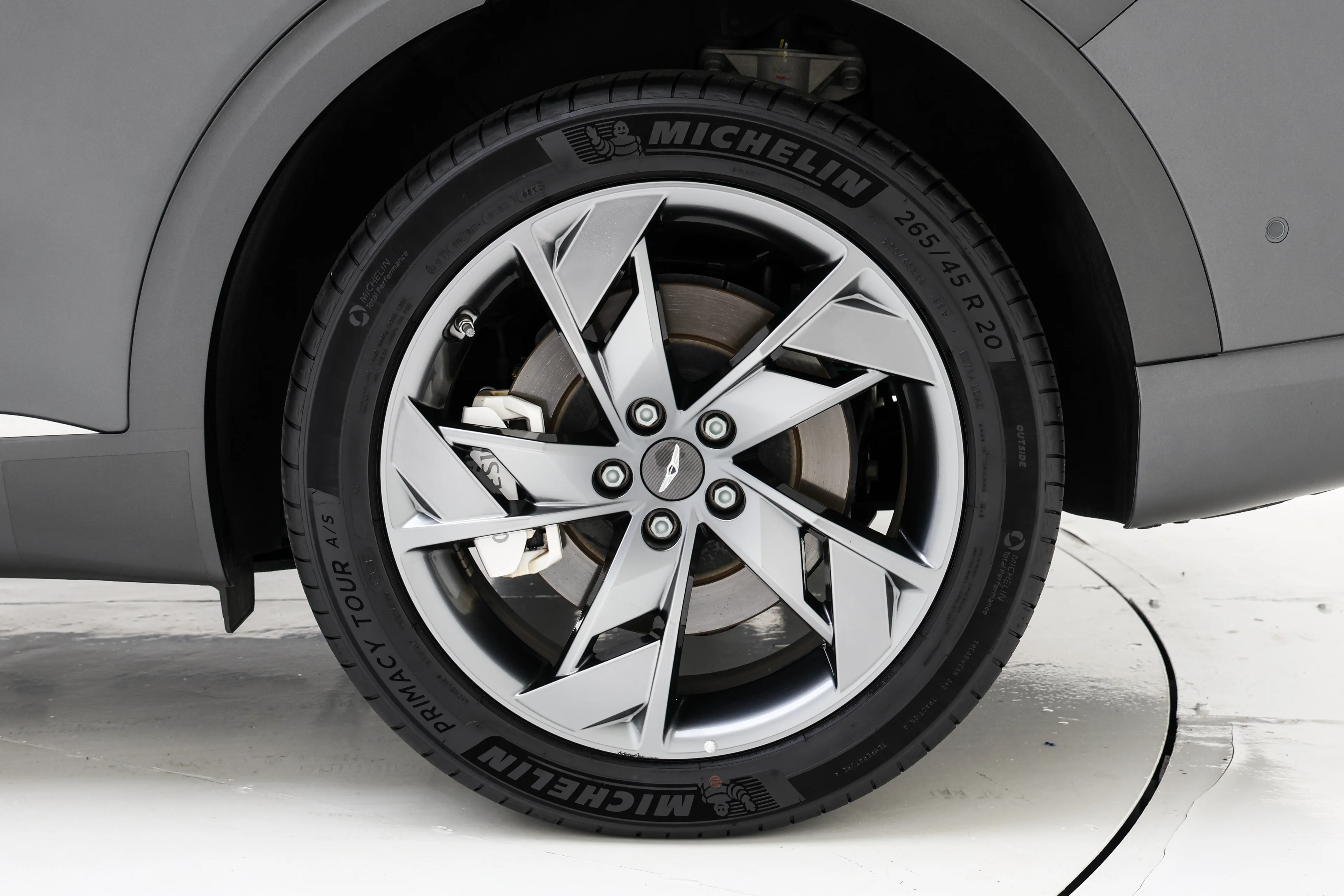 Genesis GV70 2024 Electrified AWD Signature The Selection Ⅱ - фото 8