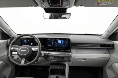 2023 코나(SX2) 가솔린 1.6 터보 AWD 인스퍼레이션